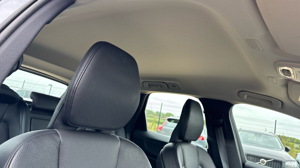 Volvo XC60 B4 R-design Awd Mhev Grey #40