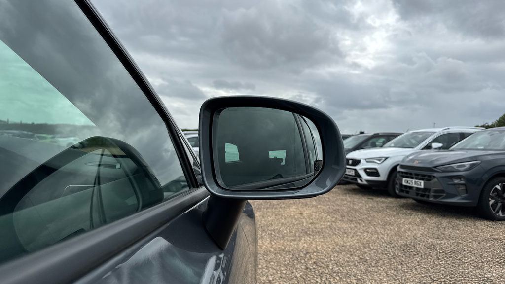 Volvo XC60 B4 R-design Awd Mhev Grey #41