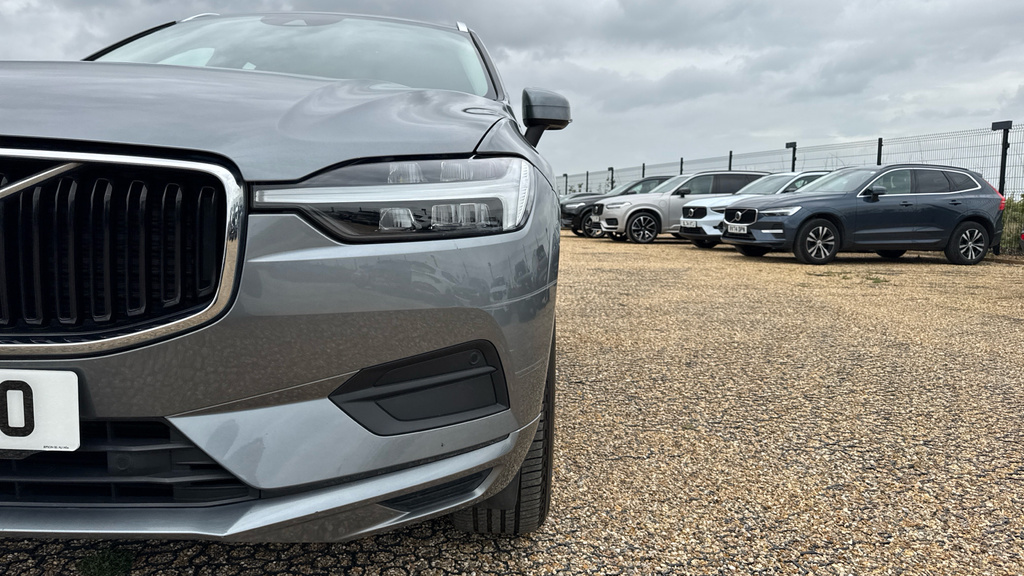 Volvo XC60 B4 R-design Awd Mhev Grey #21