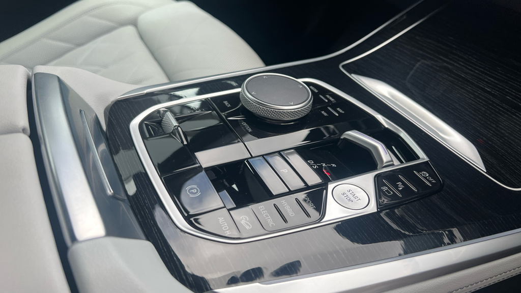 BMW X5 M M Sport Black #25