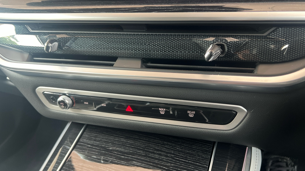 BMW X5 M M Sport Black #40