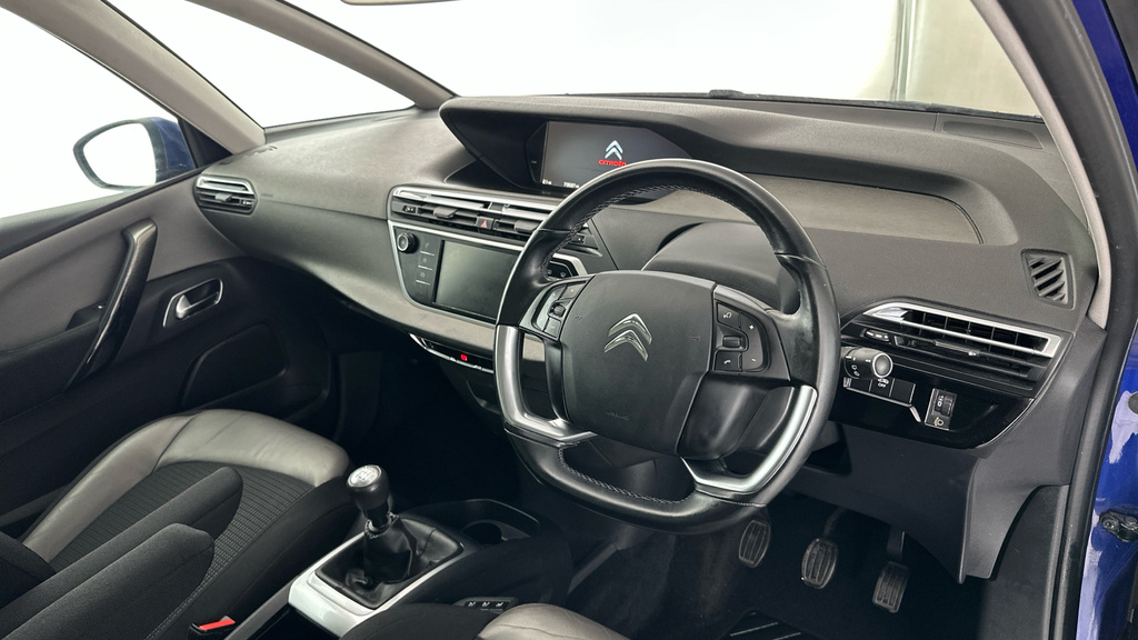 Citroen C4 Picasso Diesel Red #12