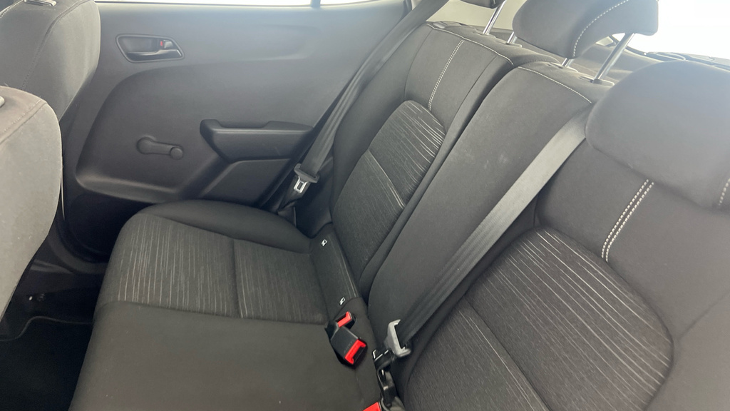 Kia Picanto 1.0 Gt-line 66 White #15