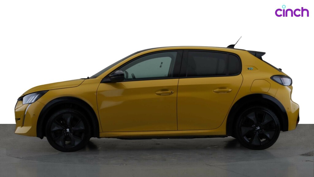 Peugeot e-208 Gt Premium Red #7