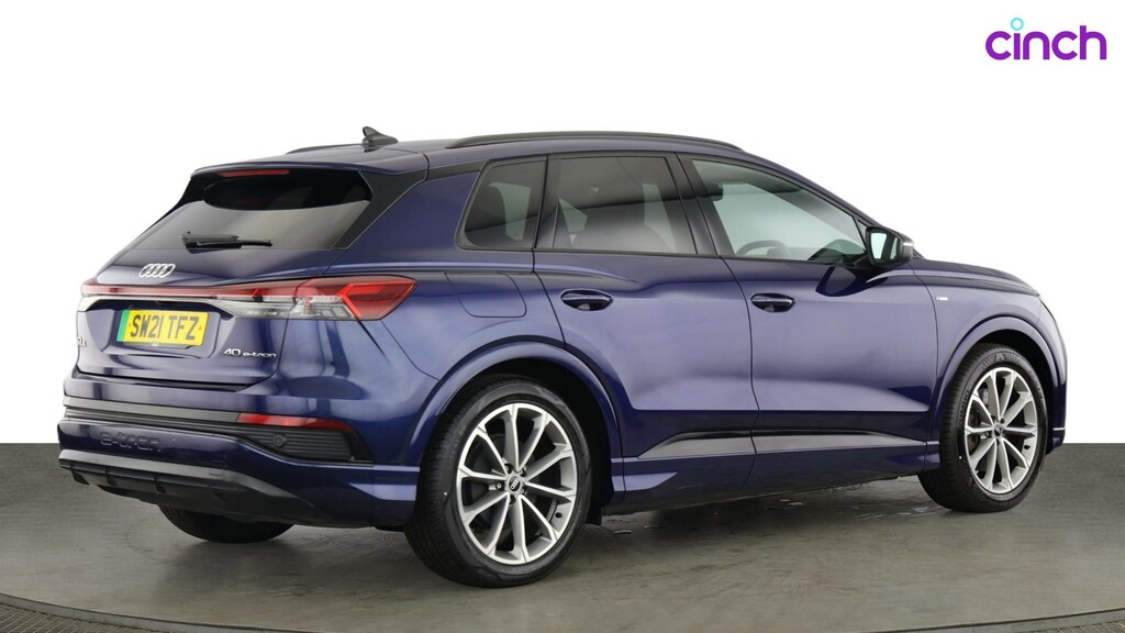 Audi Q4 E Tron 150Kw 40 82.77Kwh S Line White #3