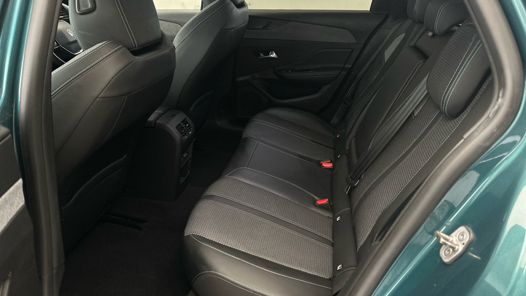 Peugeot 308 1.2 Puretech Active Premium Eat8 Grey #22