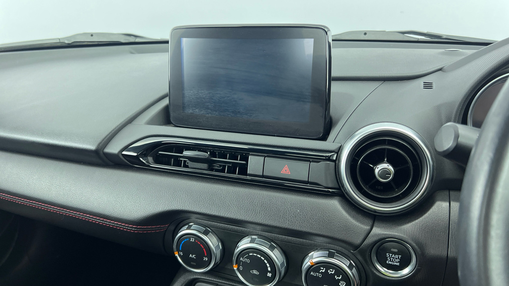 Mazda MX-5 RF 2.0 Skyactiv G Sport Nav Plus Convertible Petr White #17