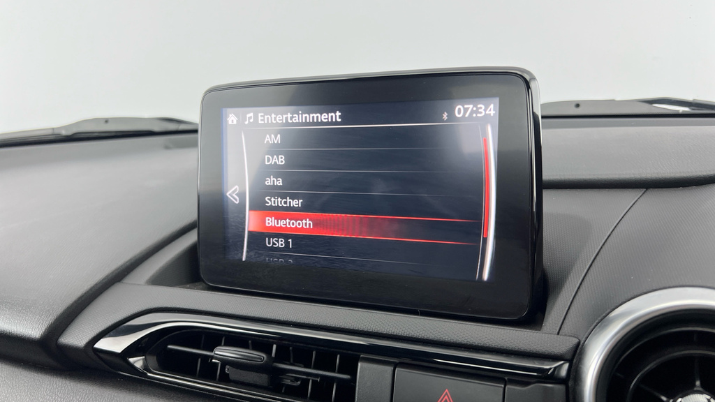 Mazda MX-5 RF 2.0 Skyactiv G Sport Nav Plus Convertible Petr White #13