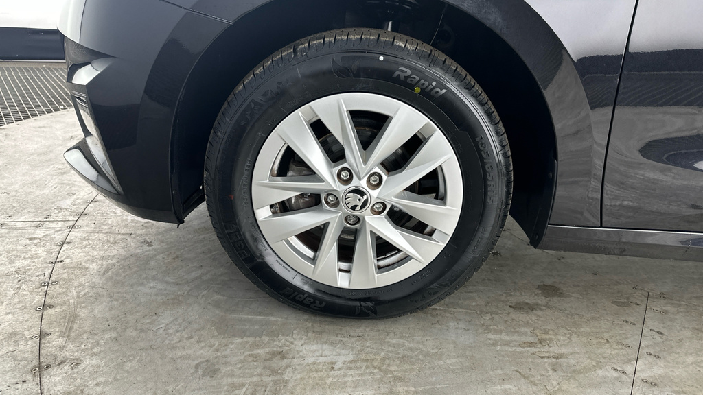 Skoda Fabia Colour Edition Tsi Dsg Blue #22