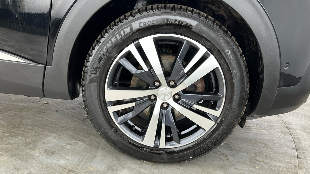 Peugeot 3008 Active Black #24