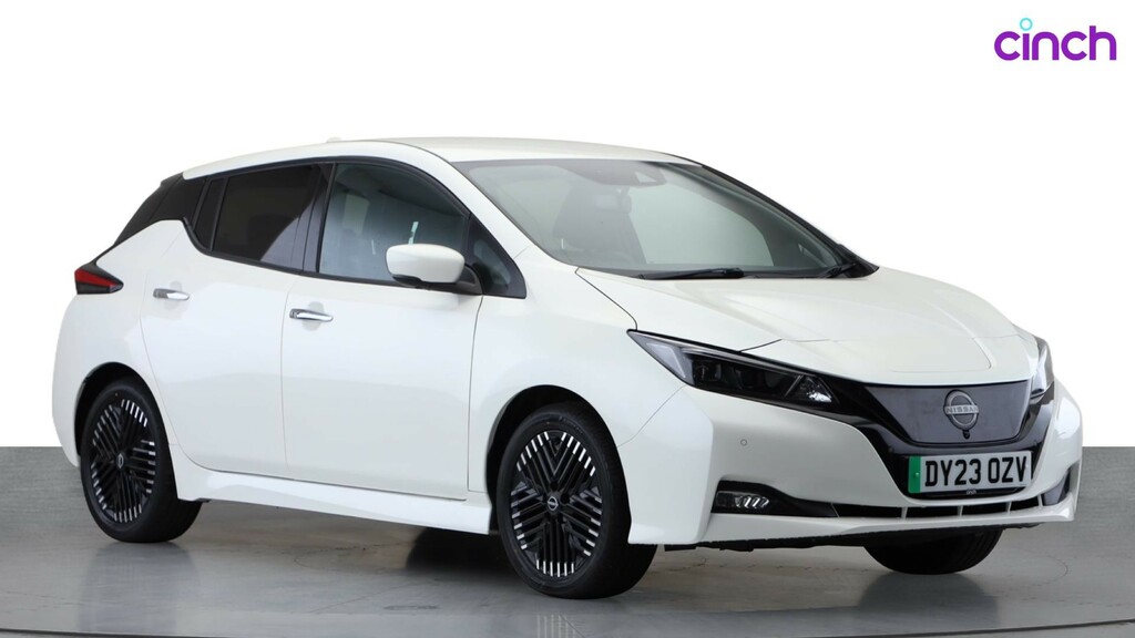 Nissan Leaf 160Kw E Tekna 59Kwh Red #1