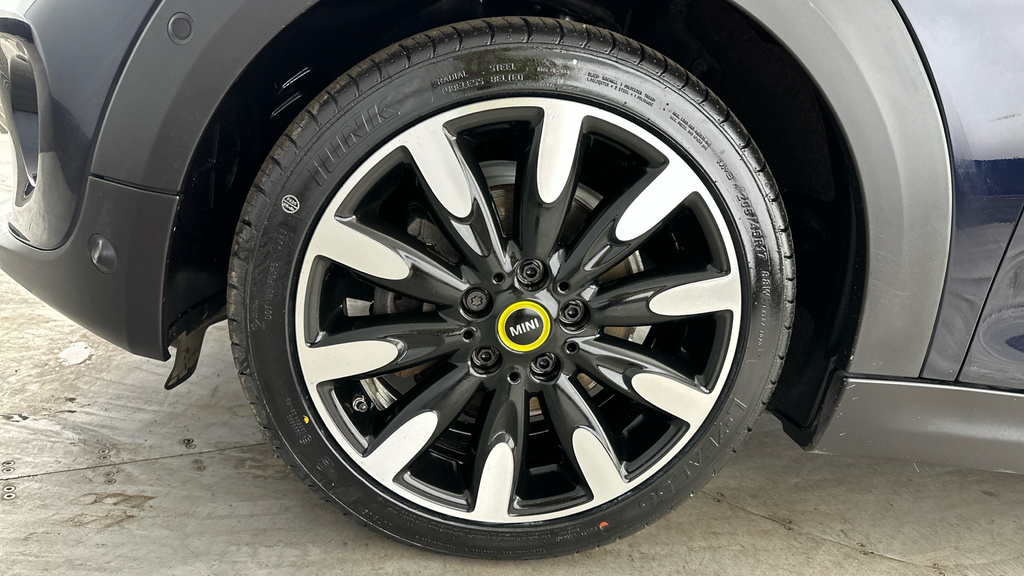 Mini Hatch 1.5 Cooper Sport Hatchback Euro #24
