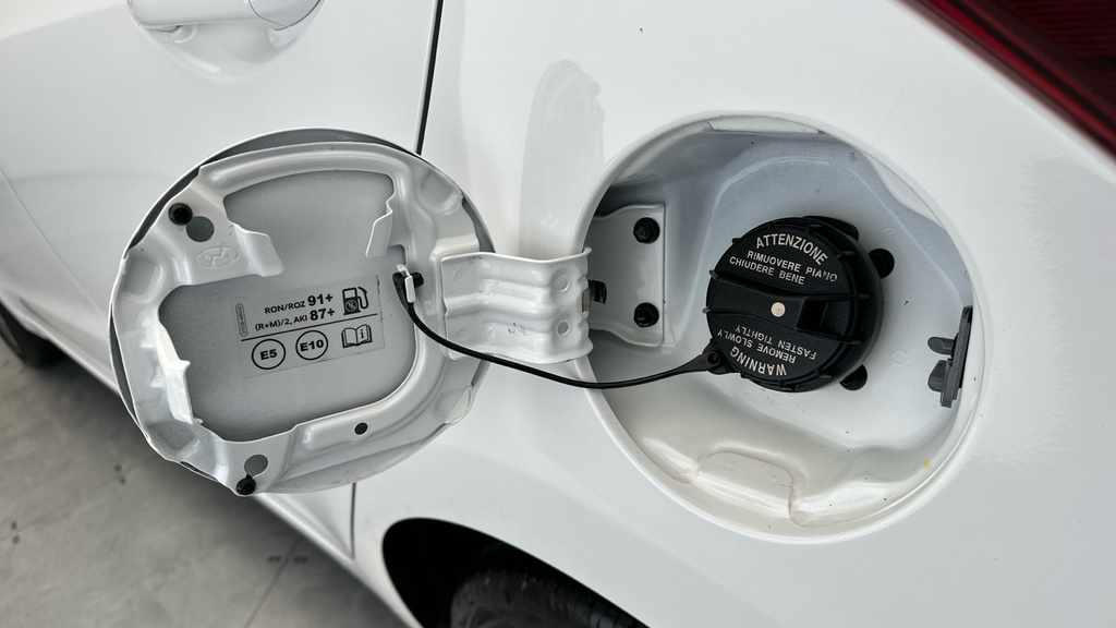 Hyundai I10 1.0 Se Connect White #26