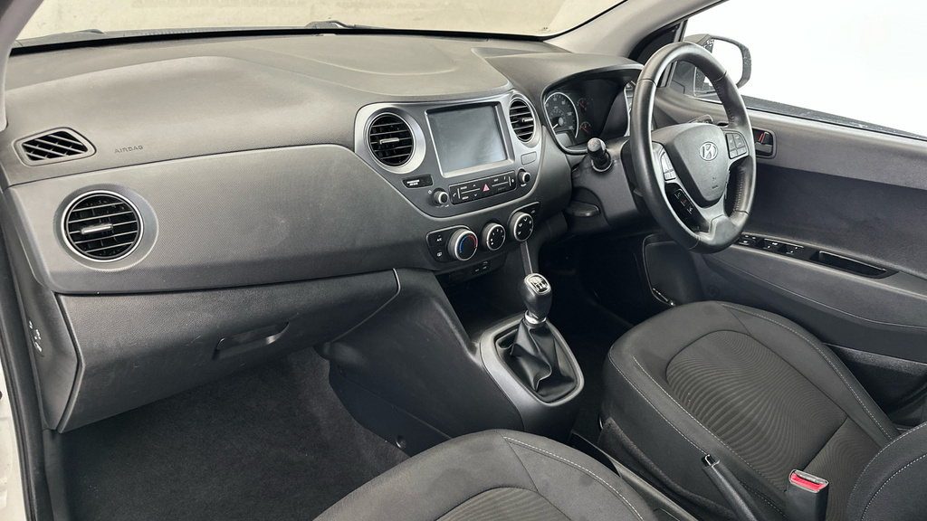 Hyundai I10 1.0 Se Connect White #11