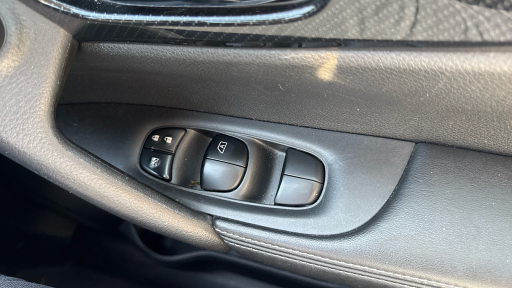 Nissan X-Trail Tekna Grey #31
