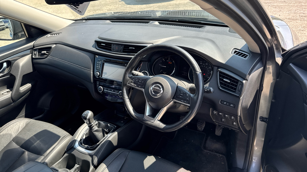 Nissan X-Trail Tekna Grey #9