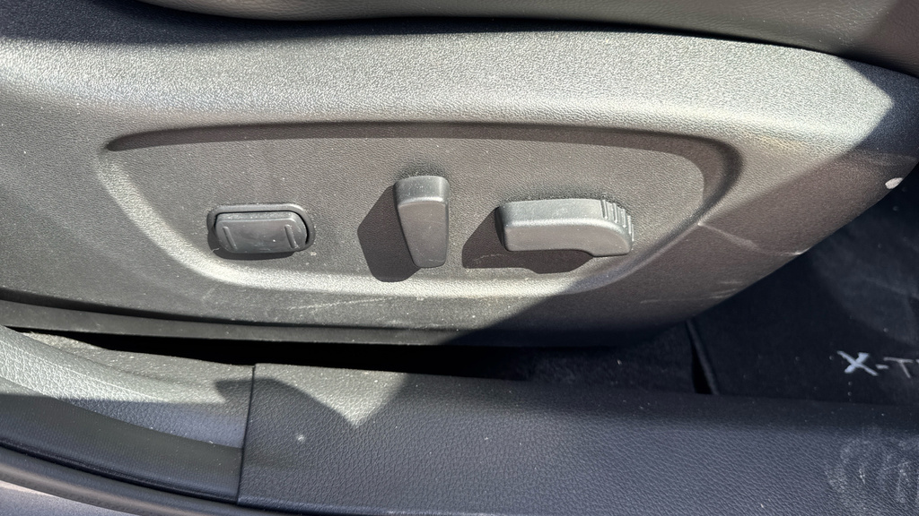 Nissan X-Trail Tekna Grey #33