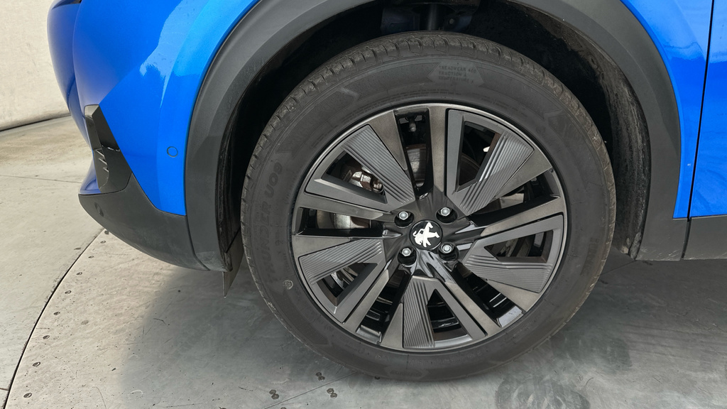 Peugeot e-2008 Gt Premium Black #26
