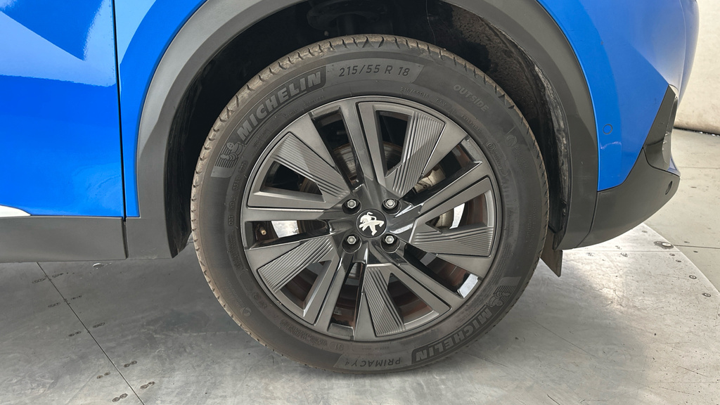 Peugeot e-2008 Gt Premium Black #29