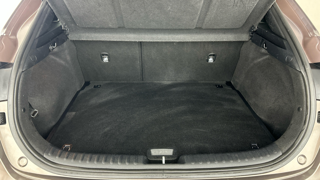 Kia Xceed 2 Black #20