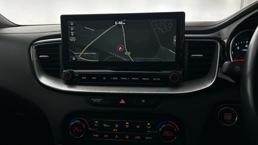 Kia Xceed 2 Black #12