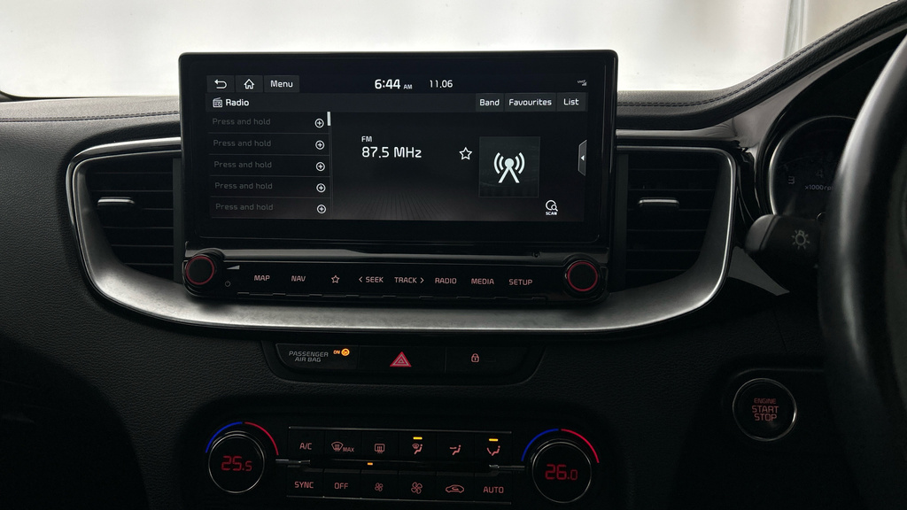 Kia Xceed 2 Black #14