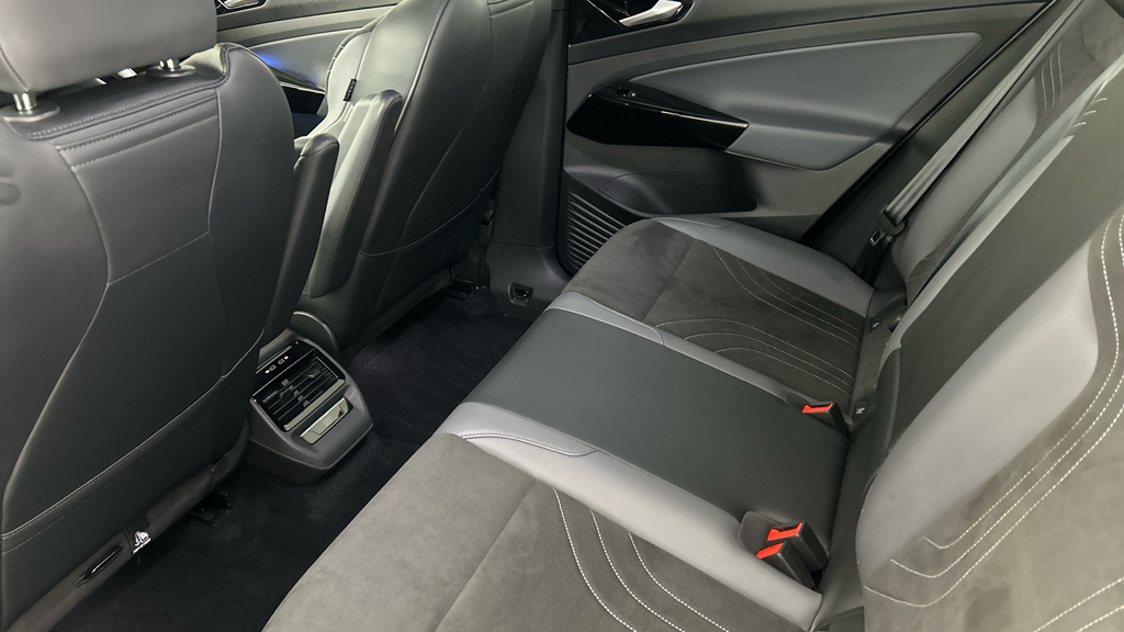 Volkswagen ID.4 Suv Grey #22
