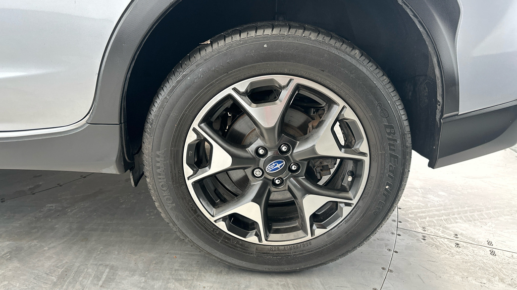 Subaru XV Suv Grey #22