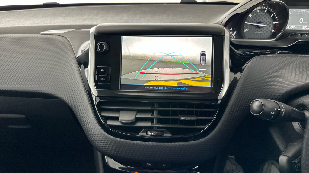 Peugeot 2008 Puretech Active White #19