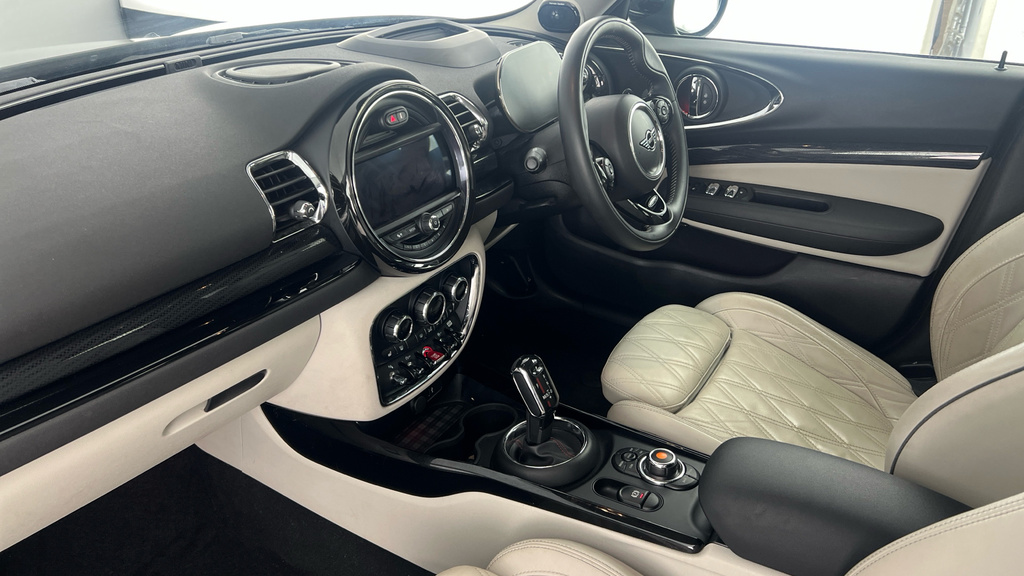 Mini Clubman Cooper D Classic White #10
