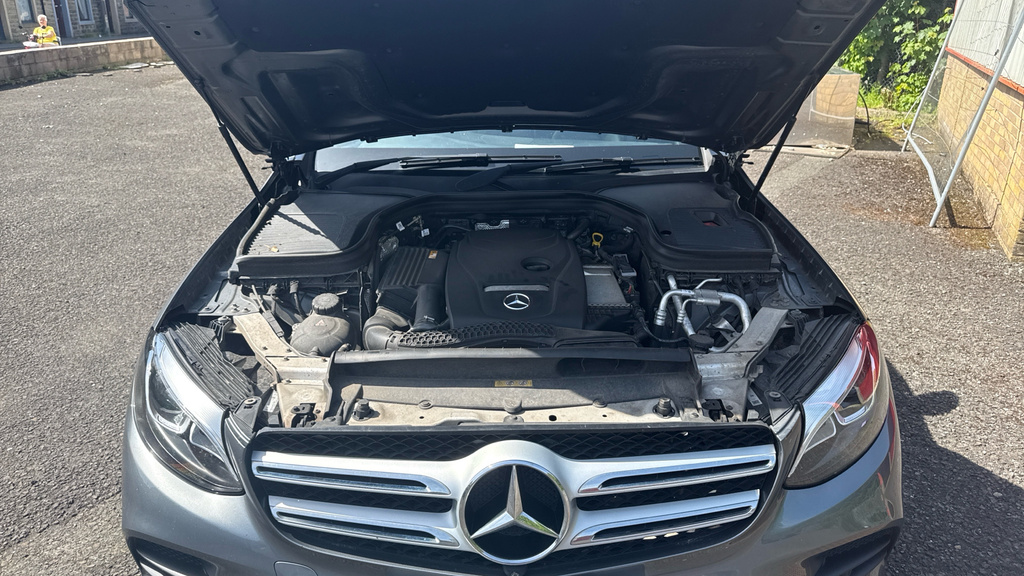 Mercedes-Benz GLC Class Glc 300 D 4Matic Amg Line Premium Plus Red #16