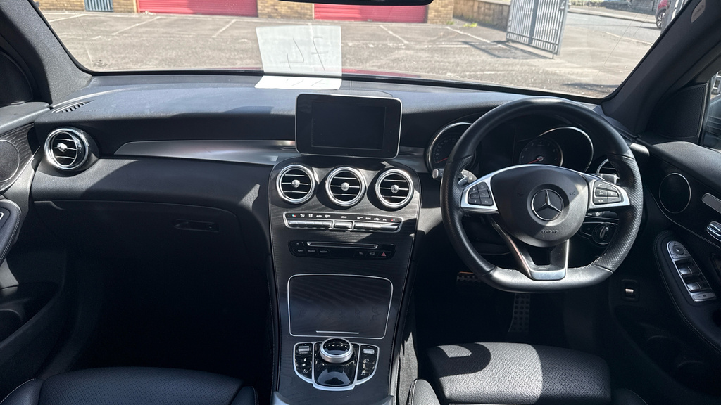 Mercedes-Benz GLC Class Glc 300 D 4Matic Amg Line Premium Plus Red #11