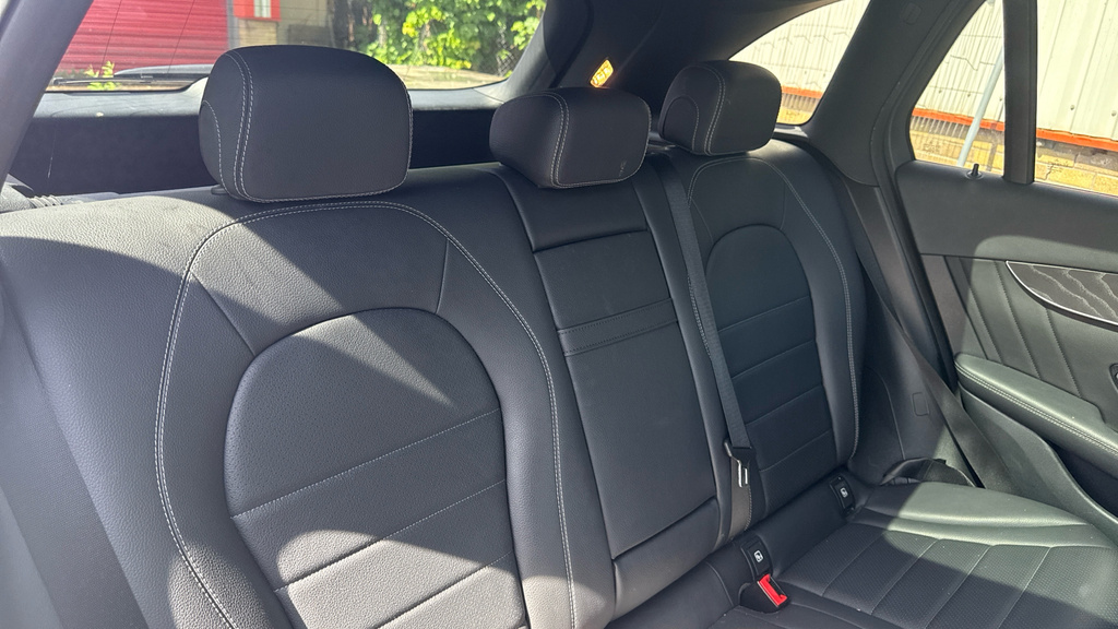 Mercedes-Benz GLC Class Glc 300 D 4Matic Amg Line Premium Plus Red #14