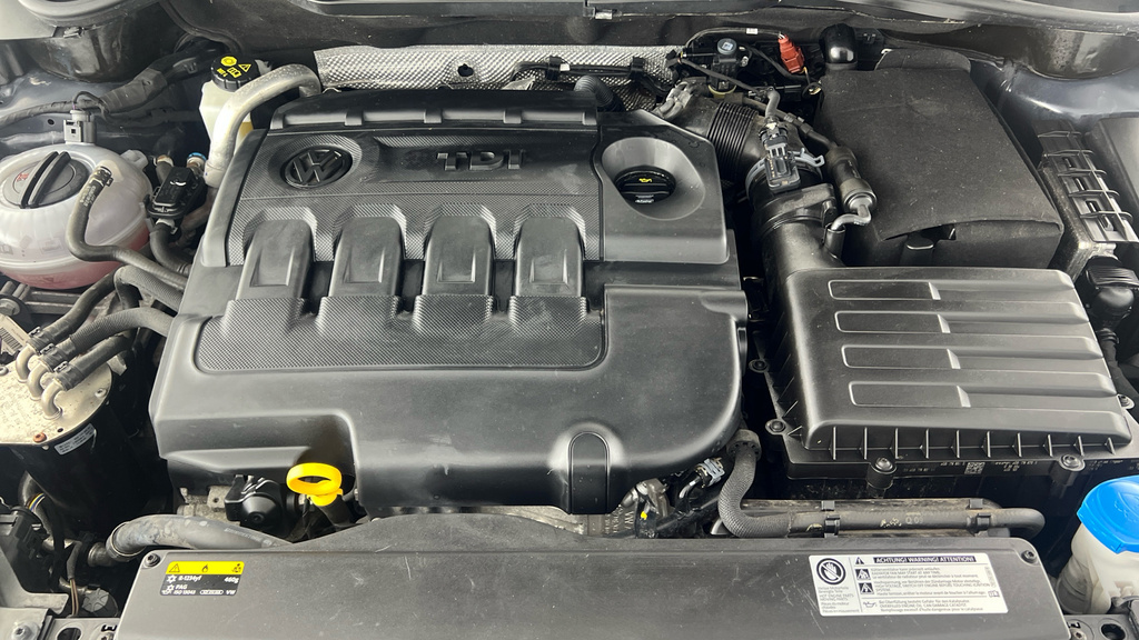 Volkswagen Golf SV Sv Blue #22