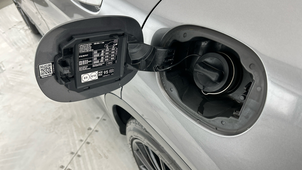 Mercedes-Benz GLA Class Gla 200 Amg Line Premium Grey #29