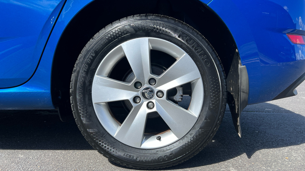 Skoda Scala Se Red #23