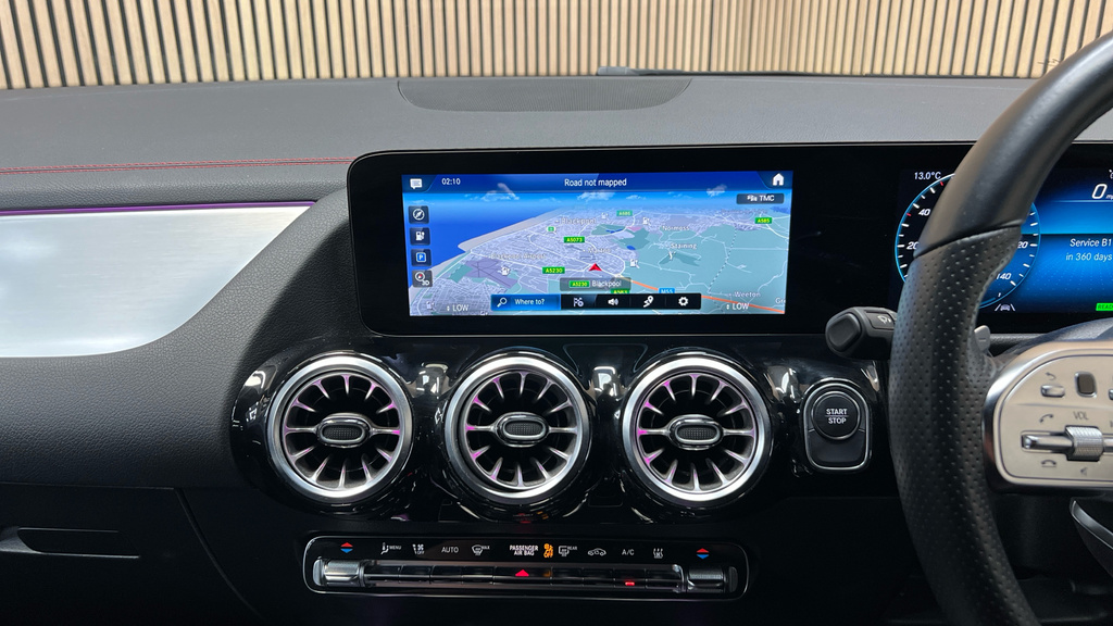 Mercedes-Benz EQA Suv Black #16