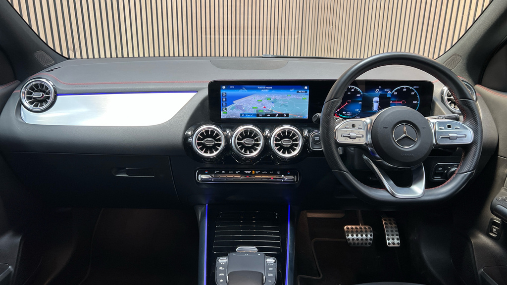 Mercedes-Benz EQA Suv Black #15