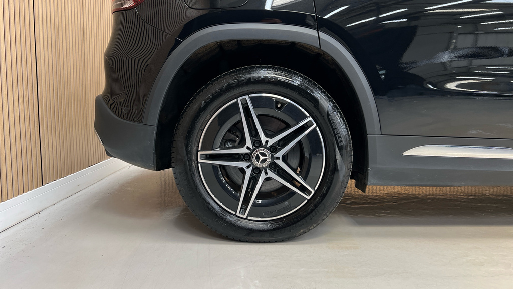 Mercedes-Benz EQA Suv Black #23