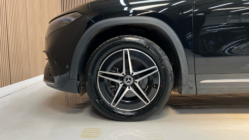 Mercedes-Benz EQA Suv Black #21