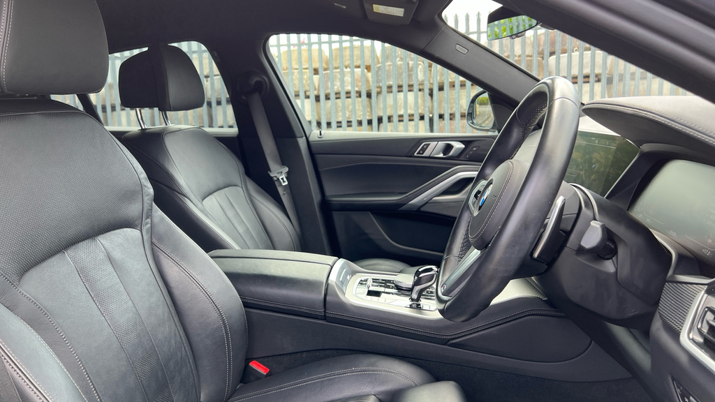 BMW X6 M M Competition Black #16