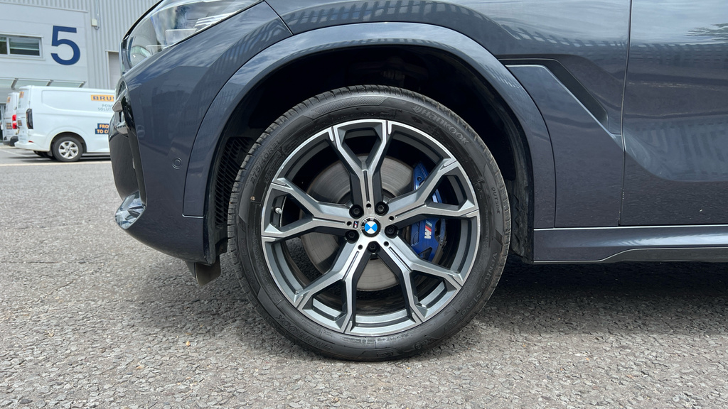 BMW X6 M M Competition Black #25