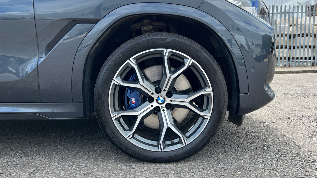 BMW X6 M M Competition Black #19