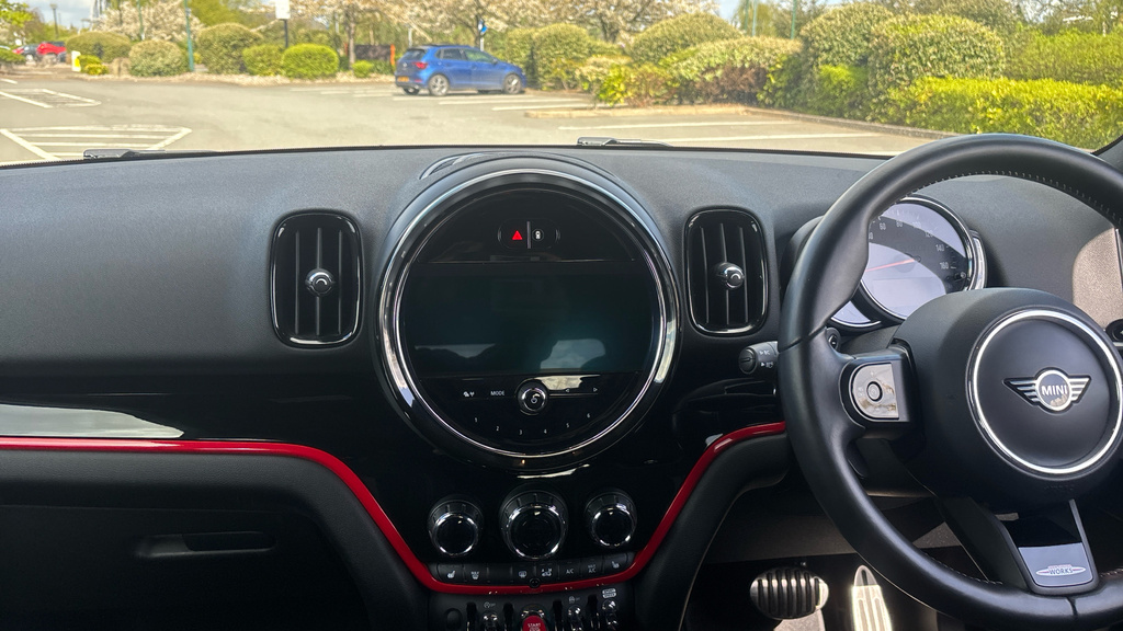 Mini Countryman C Exclusive Green #12