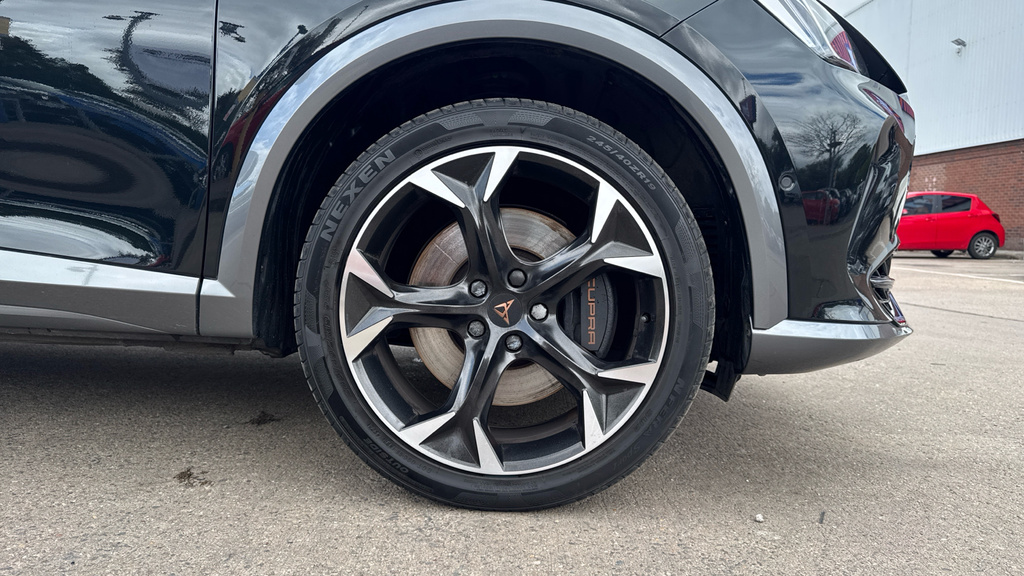 Cupra Formentor V2 Black #20