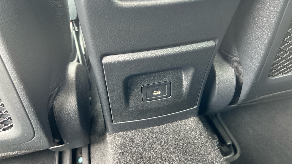 Mercedes-Benz CLA Class Cla 200 Amg Line Premium Tip Black #42