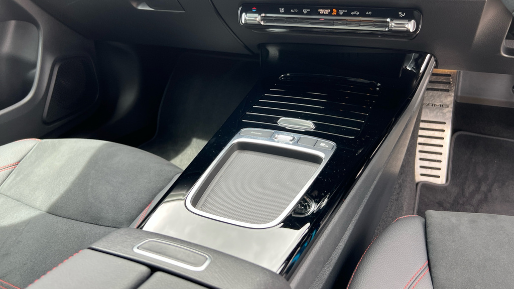 Mercedes-Benz CLA Class Cla 200 Amg Line Premium Tip Black #41