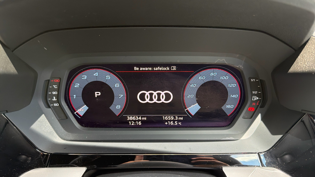 Audi A3 Hatchback 1.5 Tfsi Cod 35 Black Edition Sportback Black #13