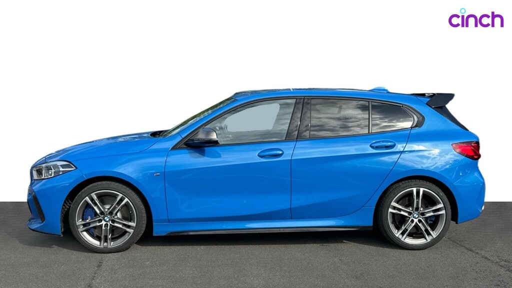 BMW 1 Series Hatchback 1.5 White #8