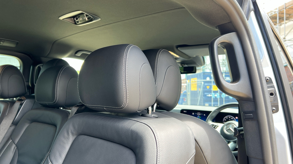 Mercedes-Benz V Class Mpv Black #53